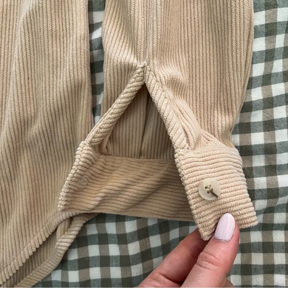 Rylan Shirt Beige - Picture 12 of 14